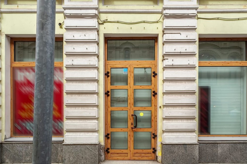 фасад дома, здание по адресу г Москва, Ветошный пер, д 7 